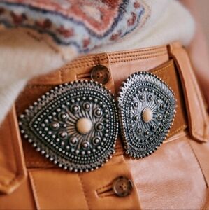 NWT! Gorgeous SEZANE Tamara Belt Camel T.85 <3